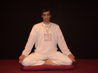 How to Meditate Hindu meditation posture